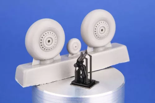 CMK 1:72 Vickers Wellington Mainwheels and Tailwheel w/Leg for Special Hobby