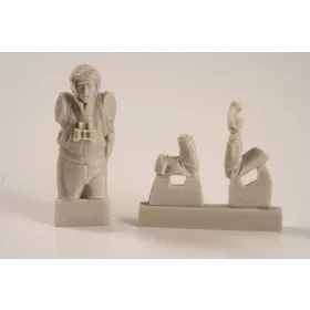 CMK 1:35 US WWII Tank Commander in turret