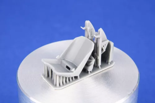 CMK 1:48 Fw190A Seat and Side Section Back Armour (w/o harness) for Tamiya