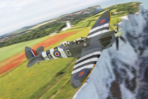 Corgi 1:72 Supermarine Spitfire T9, MJ627/ 9G-Q (G-BMSB), Presented as Spitfire LF MK.IXc, No.441 Squadron (RCAF), Aircraft operated by Biggin Hill Heritage Hangar