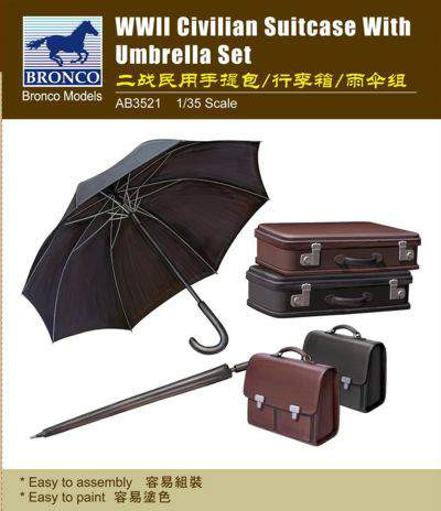 Bronco 1:35 WWII Civilian Suitcase with Umbrella Set