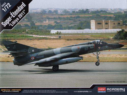 Academy 1:72 Dassault Super Etendard Libya 2011 repülő makett