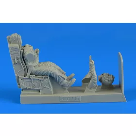   Aerobonus 1:32 USAF Fighter Pilot with ejection seat for Tamiya/Revell