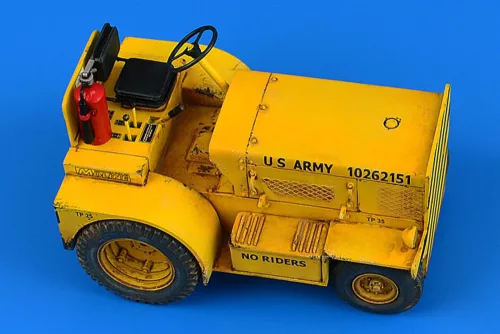 Aerobonus 1:32 Minneapolis-Moline MT-40 Tow Tractor(US- NAVY)