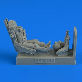   Aerobonus 1:48 USAF Fighter Pilot with ejection seat for F-5E