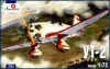 Amodel 1:72 Ut-2 Soviet trainer airplane