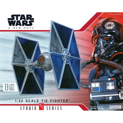 AMT AMT1341 1:32 Star Wars: A New Hope TIE Fighter