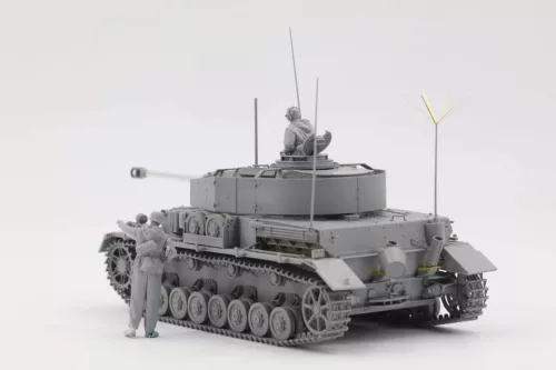 Border Model 1:35 Pz.Beob.Wg.IV Ausf.J w/Commander&Infantry