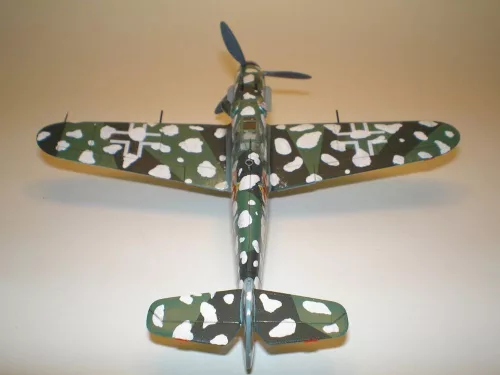 Mistercraft 1:72 BF-109G-5R6 Roten Jager