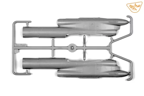Clear Prop Models 1:35 Tu-143 Reys photo reconnaissance