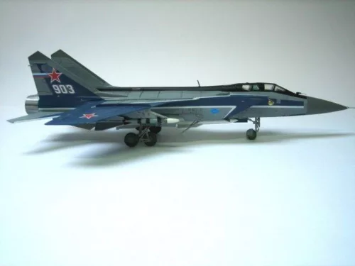 Mistercraft 1:72 MIG-31 Foxhound