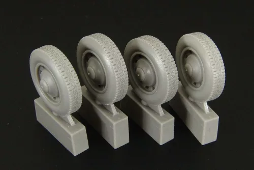 Hauler 1:35 Citroen 11CV wheels