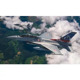 KINETIC 1:48 F-16B DENMARK