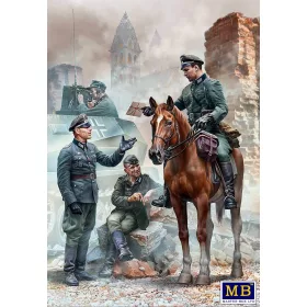   Master Box 1:35 Urgent Dispatch. German Military Men, WWII era