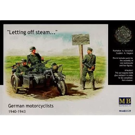 Master Box 1:35 German Motorcyclists 1940-42