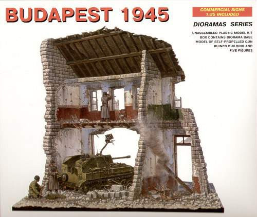 Miniart 1:35 BUDAPEST 1945