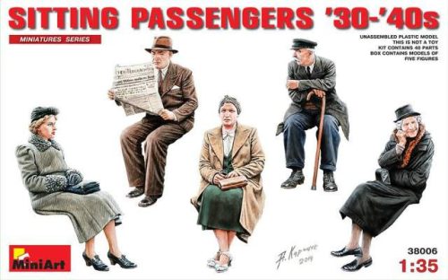 Miniart 1:35 German Sitting Civilians '30s-'40s