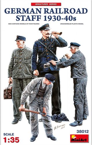 Miniart 1:35 German Railroad Staff 1930-40s