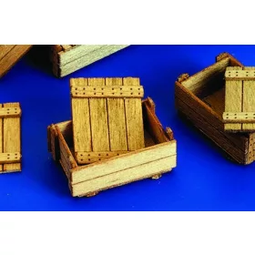 Plus model 1:35 Holzkisten I