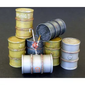 Plus model 1:35 German fuel barrels