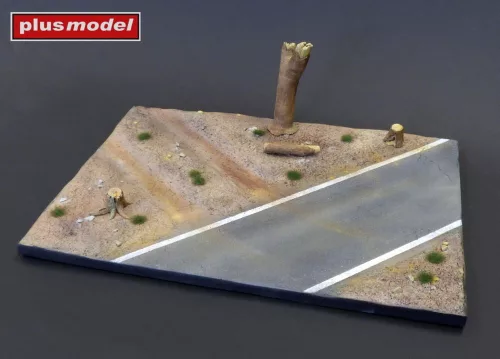 Plus model 1:35 Display base - Cobblestone street wit tram tracks