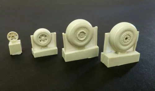 Plus model 1:72 B-26 Marauder late wheels groved