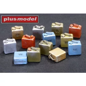 Plus model 1:35 British canisters mediterranean