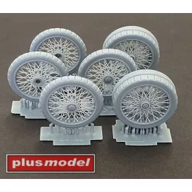 Plus model 1:35 Wheels set for Lanchester