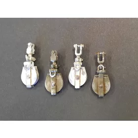 Plus model 1:35 US engineered pulleys