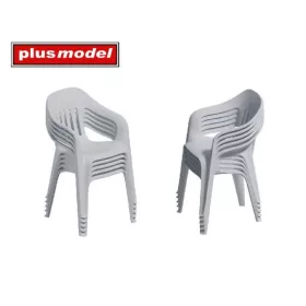 Plus model 1:35 Stacked plastic chairs