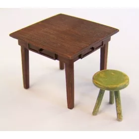 Plus model 1:35 Table and seat
