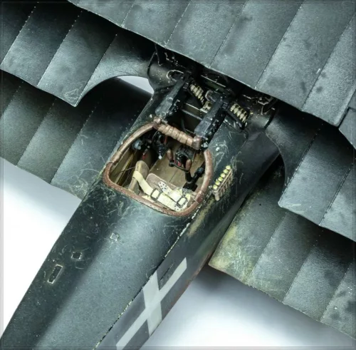 MENG-Model 1:32 Fokker Dr.I Triplane