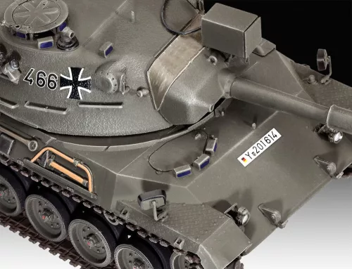 Revell 1:35 LEOPARD 1