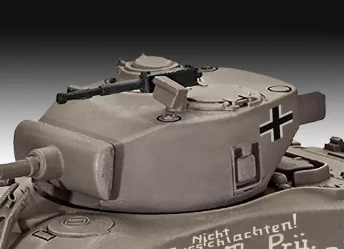 Revell 1:72 Sherman M4A1