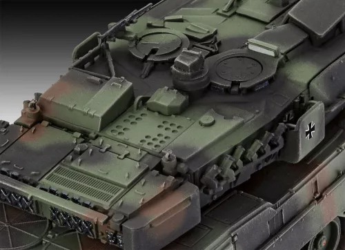Revell 1:72 Leopard 2 A7V