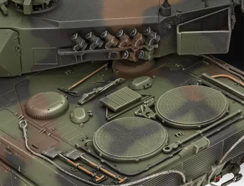 Revell 1:35 70 Jahre Bundeswehr: Leopard 2 A6A2 Exclusive Edi