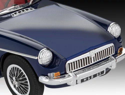 Revell 1:32 MGB Roadster - 75 Years Plastic Modelling