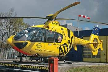 Revell 1:32 Eurocopter EC135 R4659 helikopter makett