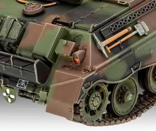 Revell 1:35 Model Set Raketenjagdpanzer Jaguar 1