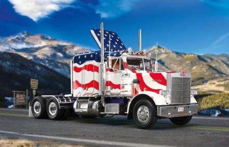 Revell 1:25  Marmon Conventional Stars & Stripes