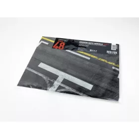   Red Fox Studio 1:48 Modern NATO Airfield Type 8 300x230mm (Universal)