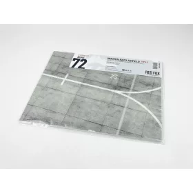   Red Fox Studio 1:72 Modern NATO Airfield Type 3 300x230mm (Universal)