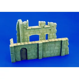 Royal Model 1:35 Castle ruin