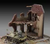 Royal Model 1:35 Internal house ruin