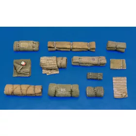 Royal Model 1:35 Tentpaks and bedrolls-n.2