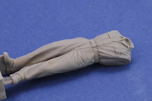Royal Model 1:35 U.S. mechanic 3D printed