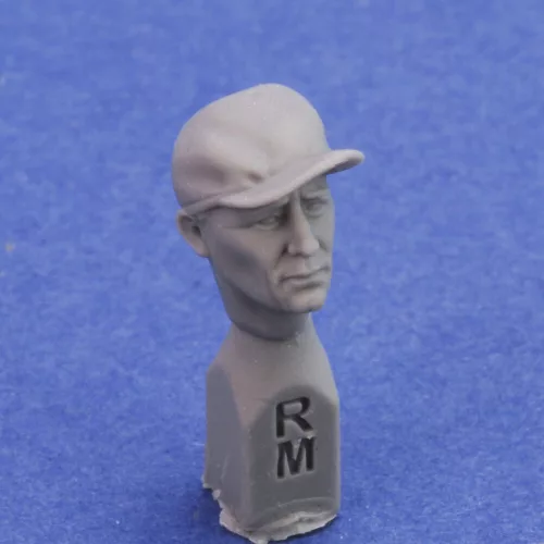 Royal Model 1:35 U.S. mechanic 3D printed