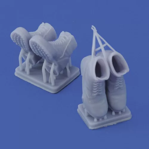Royal Model 1:16 German infantry boots - WWII