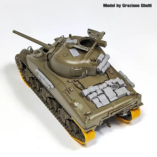 Royal Model 1:48 Tentpaks and bedrolls