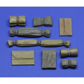 Royal Model 1:16 Tentpacks and bedrolls part 2